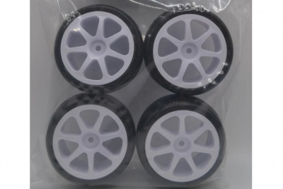 Rush VR3 24X Slick Seven Spoke White Rim (Super Soft)